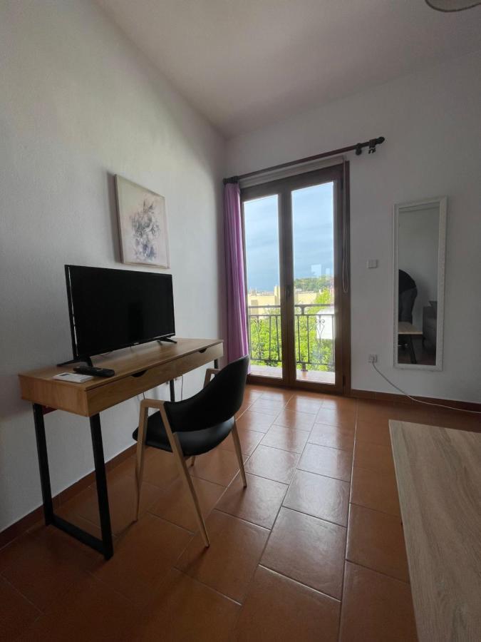 Kapodistriou Apartments Aegina Екстериор снимка